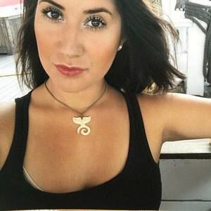 Meet your Posher, Cara